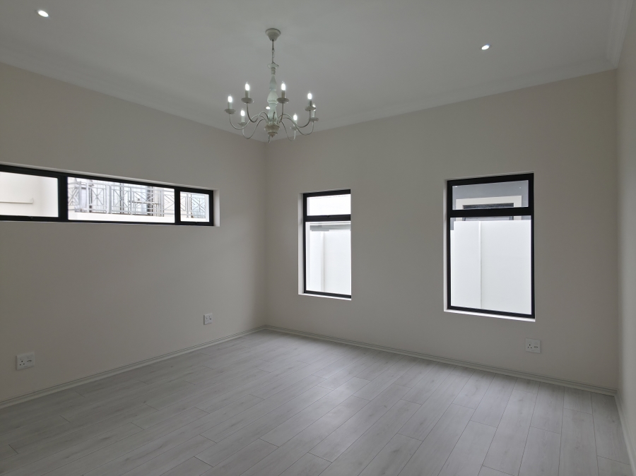 3 Bedroom Property for Sale in Fountains Estate Eastern Cape